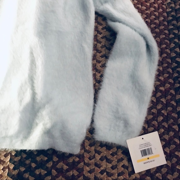 ellen tracy medium NWT Super cozy soft sweater! - Picture 5 of 5
